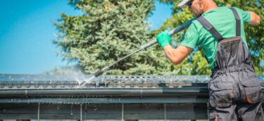 gutters-power-cleaning